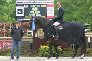 David Beisel and Lavish Collect $5,000 Hallway Feeds USHJA National Hunter Derby Victory at Kentucky Spring Classic